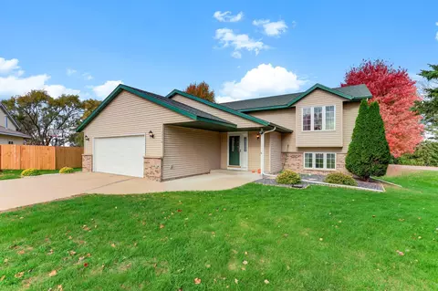 Exterior - 1730 Patricks Bay Bay, Faribault, MN 55021 photo 6 of 13