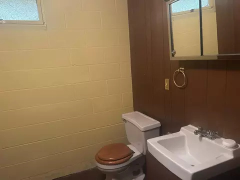 Bath - 106 E View Rd, Canby, MN 56220 photo 1 of 2