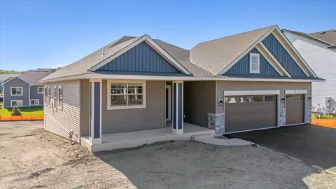8395 159th St, Savage, MN 55378