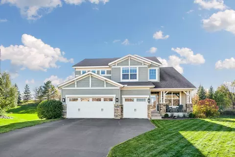 2418 Lacy Ln, Victoria, MN 55386