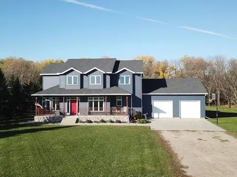 7589 40 St N, Moorhead, MN 56560