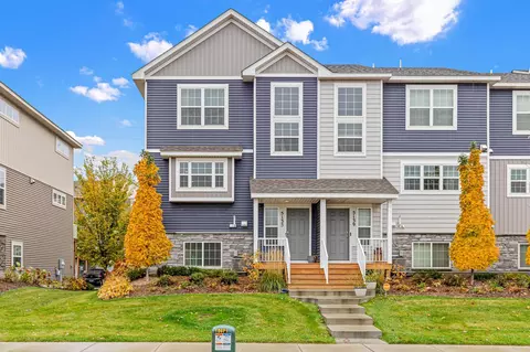 5135 Oak Grove Pkwy N, Brooklyn Park, MN 55443