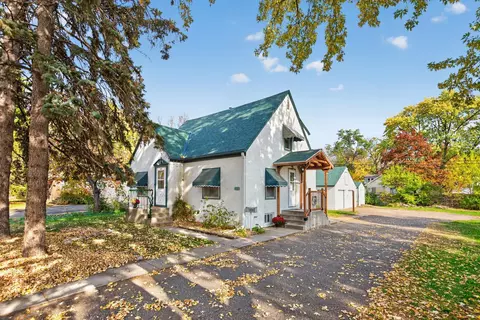 5638 Colfax Ave N, Brooklyn Center, MN 55430