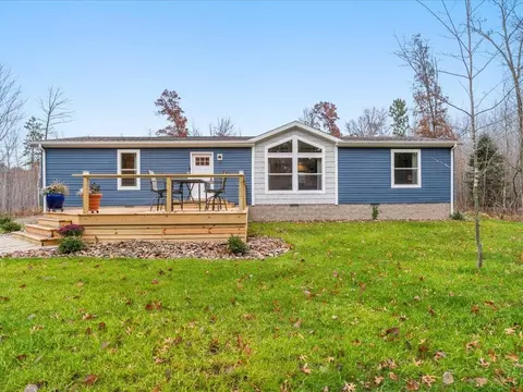 26900 Sunset Valley Rd, Pequot Lakes, MN 56472