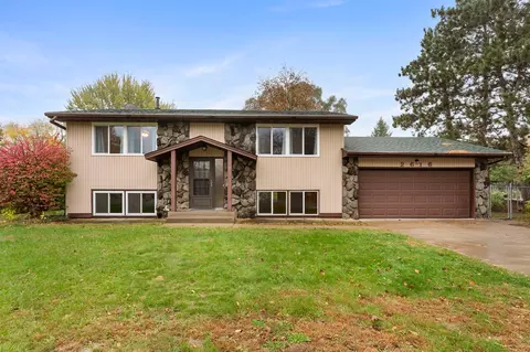 2616 Ridge Ln, Mounds View, MN 55112