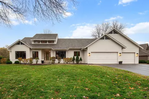 5915 Sweetwater Cir, Excelsior, MN 55331