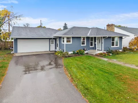 3715 Rhode Island Ave S, Saint Louis Park, MN 55426