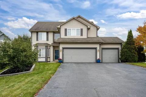 679 Adam Ct, Carver, MN 55315