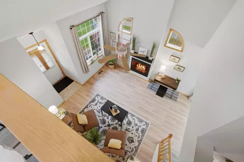 8771 Branson Dr #80, Inver Grove Heights, MN 55076
