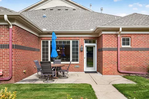 11770 Vermillion St NE #G, Blaine, MN 55449