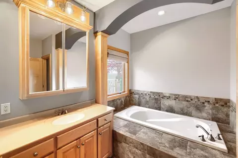 Bath - 14308 98th St SE #103, Becker, MN 55308 photo 2 of 4