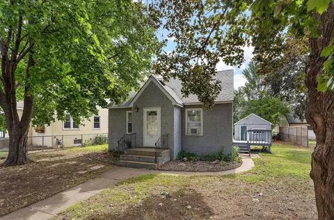 225 Richmond St W, South Saint Paul, MN 55075