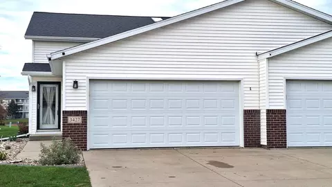 3427 Eagle Run Ln, West Fargo, ND 58078