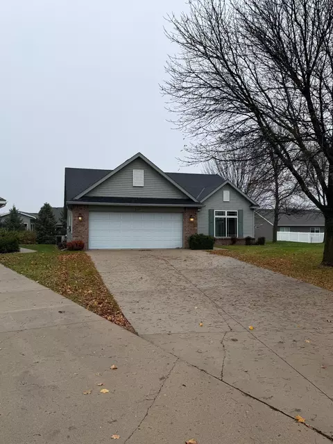 2531 7th Ave SE, Willmar, MN 56201