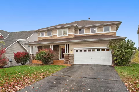 15403 Plumstone Dr, Eden Prairie, MN 55347