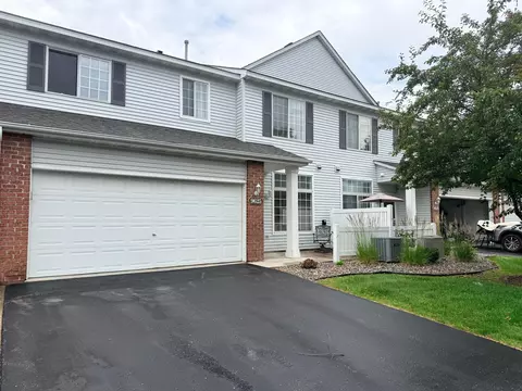 9625 Queensland Ln N, Maple Grove, MN 55311
