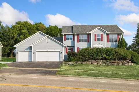 16267 Griffon Trl, Lakeville, MN 55044