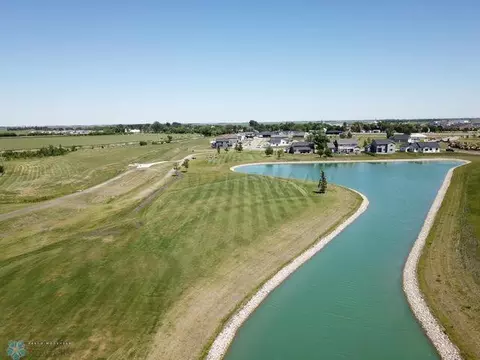 221 Emma Ct, Mapleton, ND 58059 photo 3