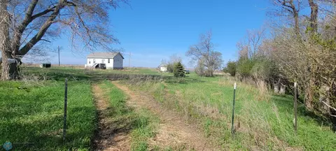 13152 91st St SE, Forman, ND 58032