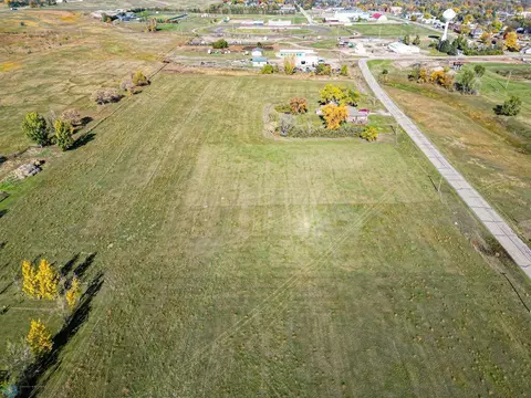 1010 Birch St, Lisbon, ND 58054