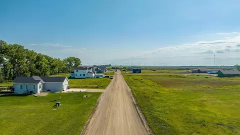 104 Andy Ave, Colfax, ND 58018 photo 4
