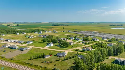 100 Andy Ave, Colfax, ND 58018 photo 2
