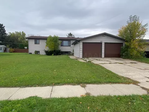 619 2 Ave E, West Fargo, ND 58078
