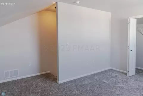 4713 Hampton Loop S, Moorhead, MN 56560 photo 10