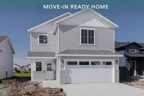 732 2 Ave, Horace, ND 58047