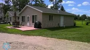 23479 430th St # 17, Pelican Rapids, MN 56572