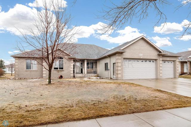 4418 4th St S, Moorhead, MN 56560