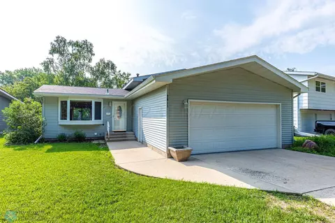 2811 2 St N, Fargo, ND 58102