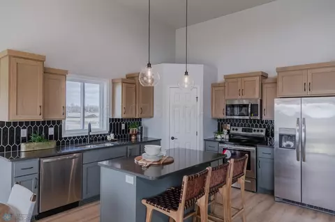 6987 14th St S, Fargo, ND 58104 photo 9