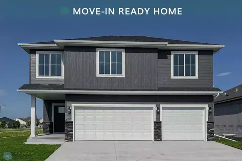 6987 14th St S, Fargo, ND 58104