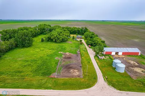 13849 24 St SE, Page, ND 58064