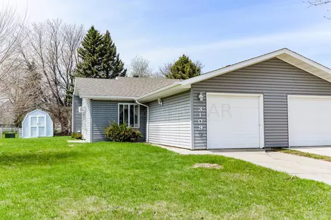 3109 22nd St S, Moorhead, MN 56560