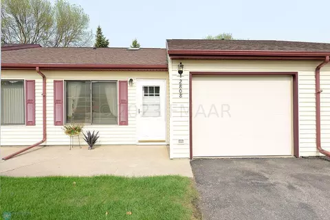 2808 32nd St S, Moorhead, MN 56560