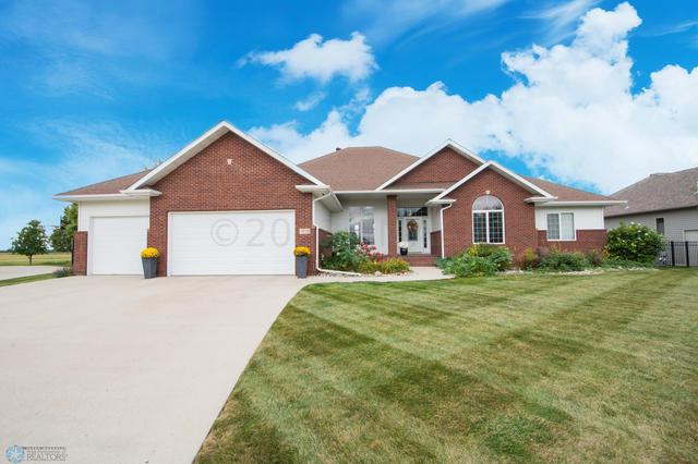 4839 2nd St SW, Moorhead, MN 56560