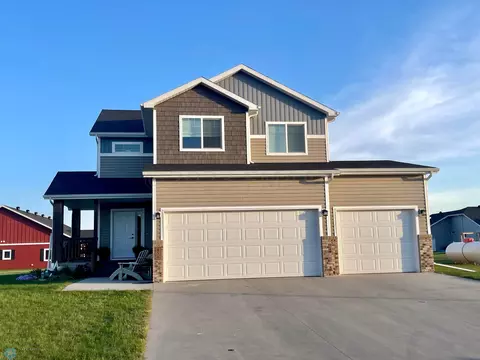 456 P51 Blvd E, Kindred, ND 58051