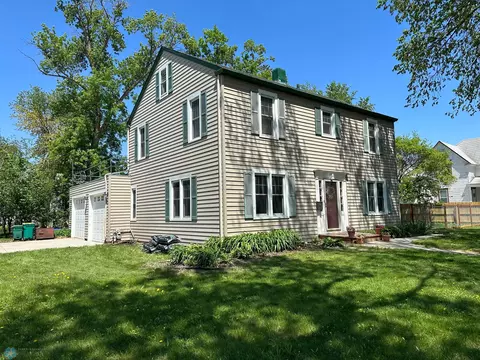 722 4 Ave N, Wahpeton, ND 58075