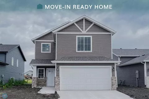 744 2 Ave, Horace, ND 58047