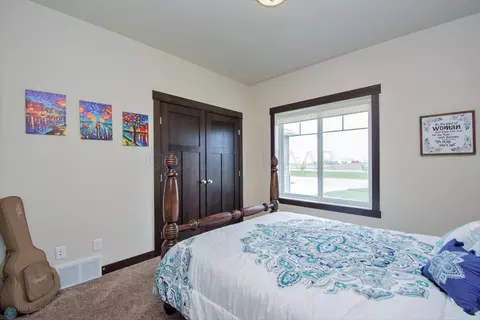 104 Lindsey Ct, Mapleton, ND 58059 photo 35