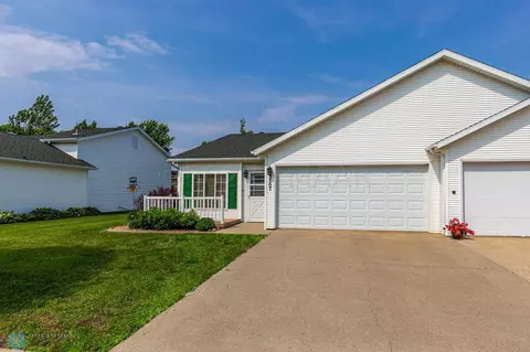 3507 31 St S, Fargo, ND 58104