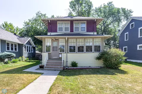 1037 1 St N, Fargo, ND 58102