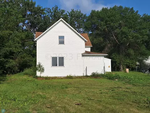 2360 143 Rd Ave SE, Ayr, ND 58007