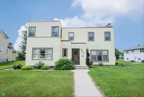 207 2nd St W, Ada, MN 56510