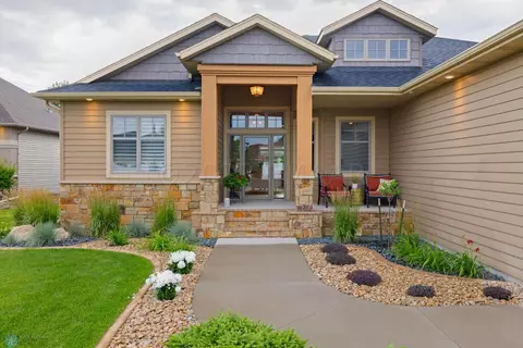4186 Furnberg Pl S, Fargo, ND 58104