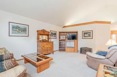 1146 Eagle Park Dr S, Fargo, ND 58104 photo 13