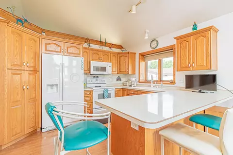 1146 Eagle Park Dr S, Fargo, ND 58104 photo 7