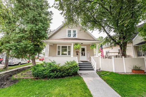 802 9th Ave N, Fargo, ND 58102